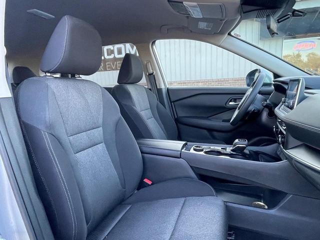 Photo of 2024 Brilliant Silver Metallic Nissan Rogue