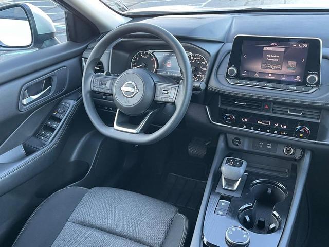 Photo of 2024 Brilliant Silver Metallic Nissan Rogue