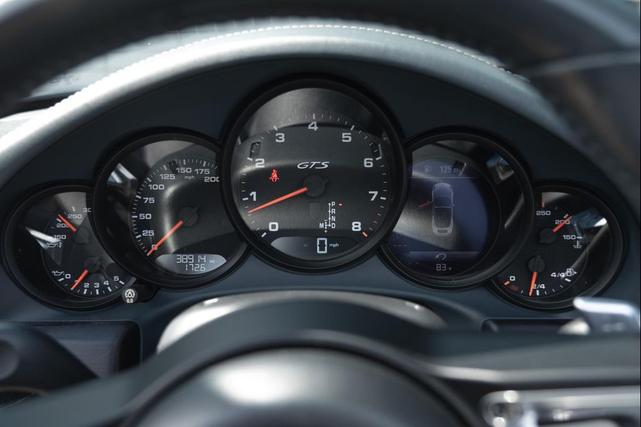 Photo of 2017 Graphite Blue Metallic Porsche 911