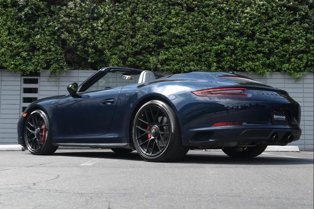 Photo of 2017 Graphite Blue Metallic Porsche 911