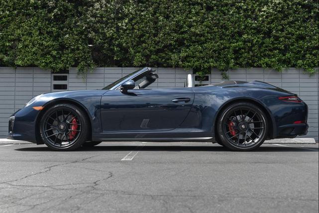 Photo of 2017 Graphite Blue Metallic Porsche 911