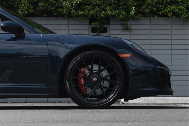 Photo of 2017 Graphite Blue Metallic Porsche 911