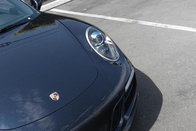 Photo of 2017 Graphite Blue Metallic Porsche 911