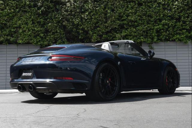 Photo of 2017 Graphite Blue Metallic Porsche 911