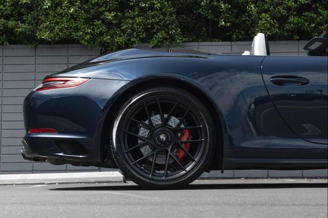 Photo of 2017 Graphite Blue Metallic Porsche 911