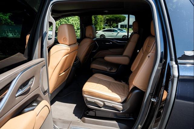 Photo of 2022 Dark Moon Blue Metallic Cadillac Escalade ESV
