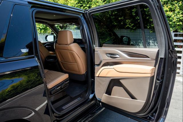 Photo of 2022 Dark Moon Blue Metallic Cadillac Escalade ESV