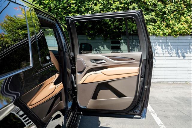 Photo of 2022 Dark Moon Blue Metallic Cadillac Escalade ESV