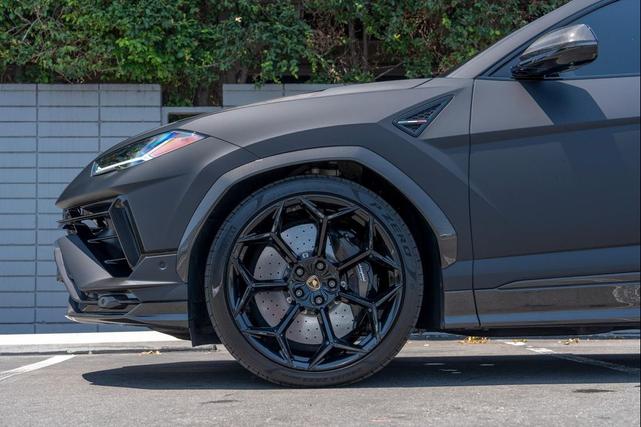 Photo of 2023 Giallo Auge w/ Black Wrap Lamborghini Urus