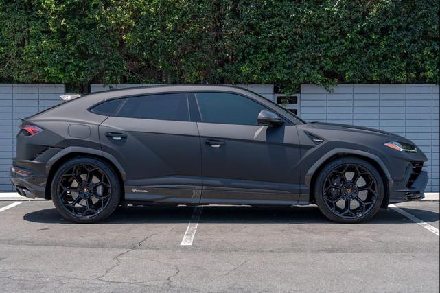 Photo of 2023 Giallo Auge w/ Black Wrap Lamborghini Urus