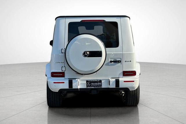Photo of 2024 MANUFAKTUR Moonlight White Metallic Mercedes-Benz AMG G 63