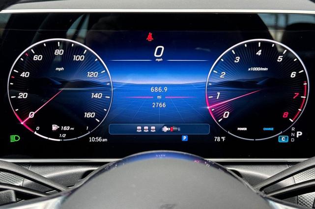 Photo of 2025 Polar White Mercedes-Benz C-Class