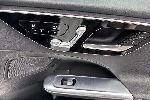 Photo of 2025 Polar White Mercedes-Benz C-Class