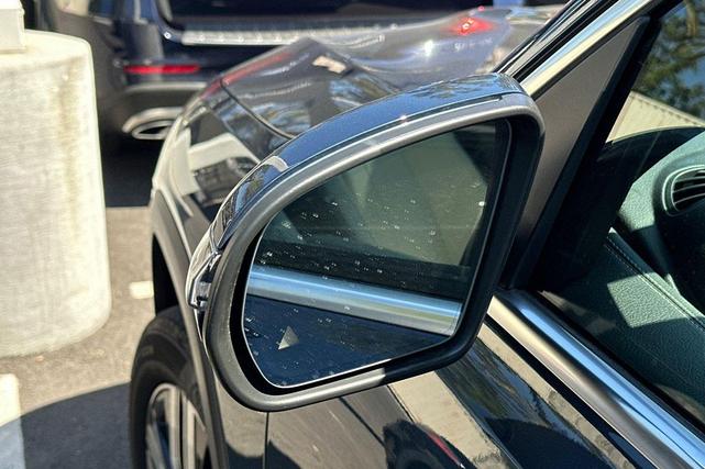 Photo of 2023 Denim Blue Metallic Mercedes-Benz EQB 250
