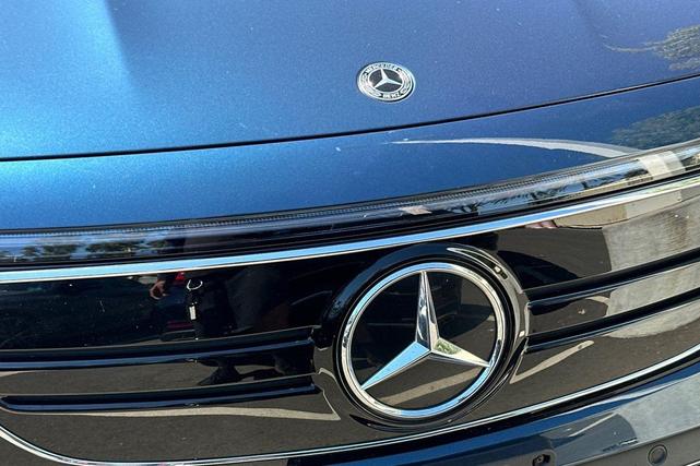 Photo of 2023 Denim Blue Metallic Mercedes-Benz EQB 250