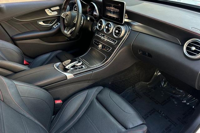 Photo of 2016 Polar White Mercedes-Benz C-Class