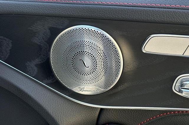 Photo of 2016 Polar White Mercedes-Benz C-Class
