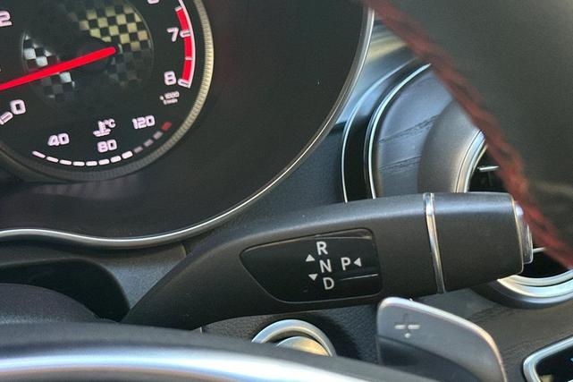 Photo of 2016 Polar White Mercedes-Benz C-Class