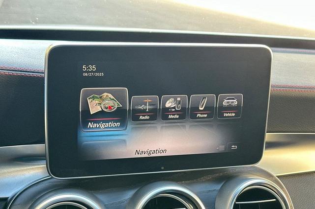 Photo of 2016 Polar White Mercedes-Benz C-Class