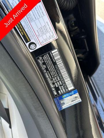 Photo of 2022 Obsidian Black Metallic Mercedes-Benz E-Class