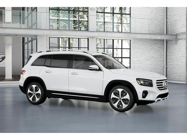Photo of 2025 Polar White Mercedes-Benz GLB 250