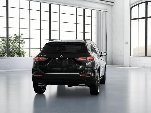 Photo of 2026 Night Black Mercedes-Benz GLA 250