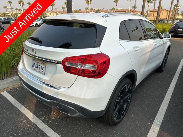 Photo of 2020 Polar White Mercedes-Benz GLA 250