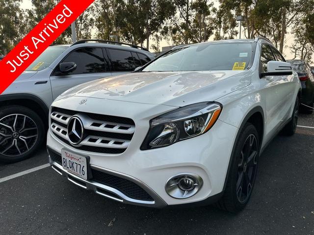 Photo of 2020 Polar White Mercedes-Benz GLA 250