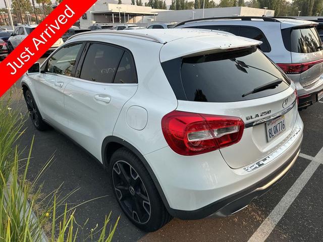 Photo of 2020 Polar White Mercedes-Benz GLA 250