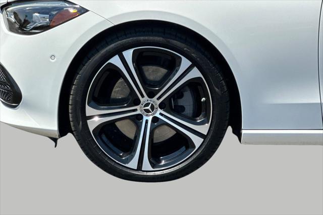 Photo of 2024 Polar White Mercedes-Benz C-Class