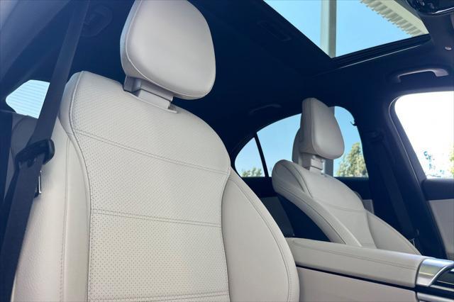 Photo of 2024 Polar White Mercedes-Benz C-Class