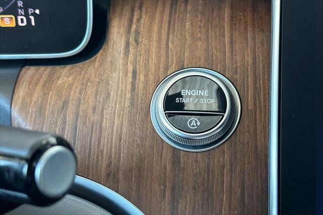 Photo of 2024 Polar White Mercedes-Benz C-Class