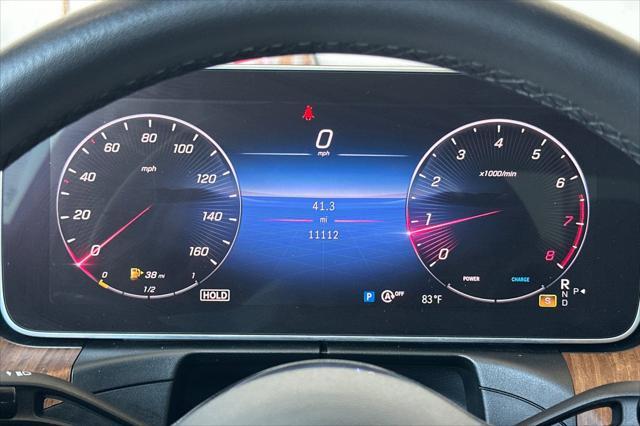 Photo of 2024 Polar White Mercedes-Benz C-Class
