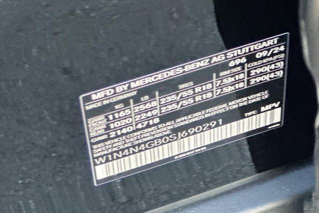 Photo of 2025 Night Black Mercedes-Benz GLA 250