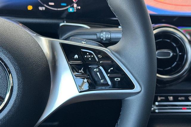 Photo of 2026 Mountain Grey Metallic Mercedes-Benz GLB 250