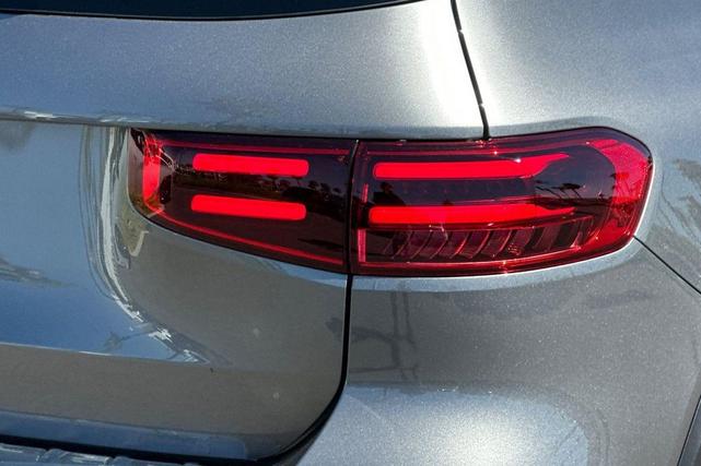 Photo of 2026 Mountain Grey Metallic Mercedes-Benz GLB 250