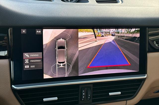 Photo of 2021 Carrara White Metallic Porsche Cayenne