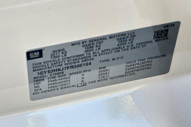 Photo of 2015 White Diamond Tricoat Cadillac Escalade ESV