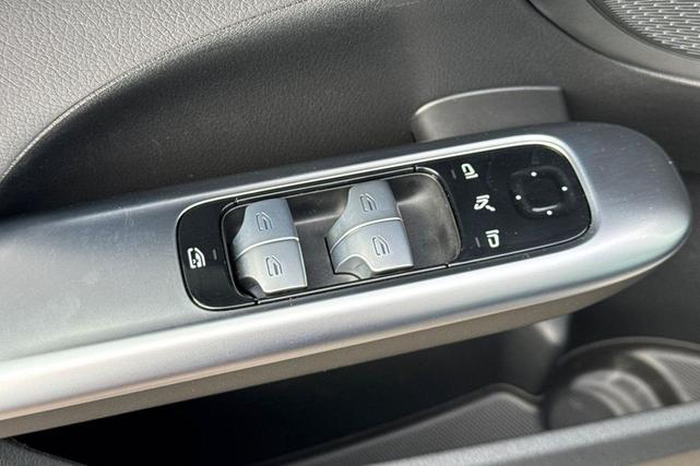 Photo of 2025 Black Mercedes-Benz C-Class
