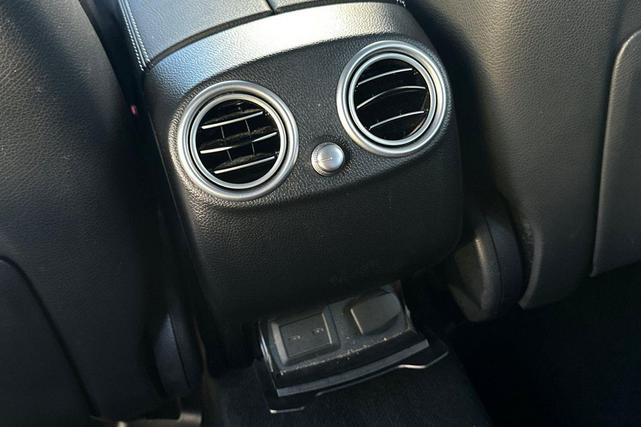 Photo of 2022 MANUFAKTUR Selenite Grey Magno Mercedes-Benz GLC 300