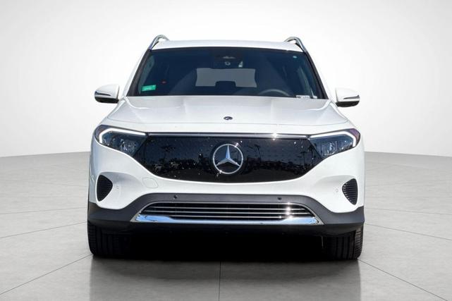 Photo of 2025 Polar White Mercedes-Benz EQB 250