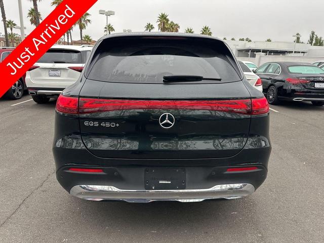 Photo of 2023 Emerald Green Metallic Mercedes-Benz EQS 450