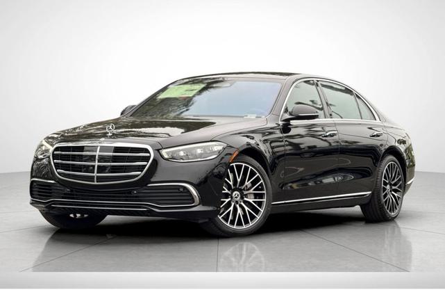 Photo of 2025 Black Mercedes-Benz S-Class