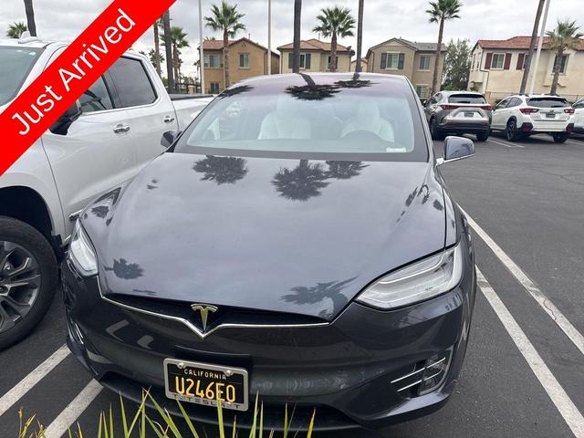 Photo of 2020 Gray Tesla Model X