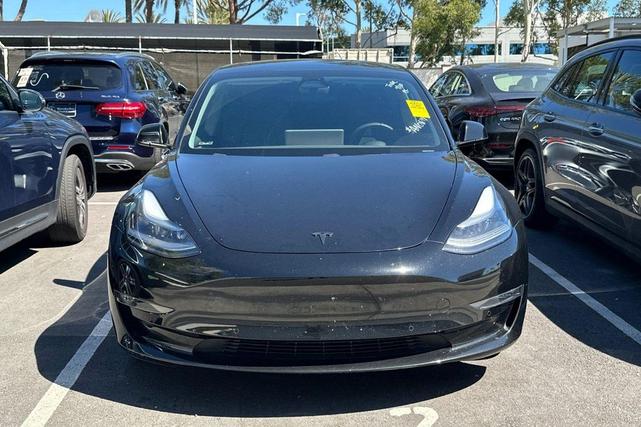 Photo of 2021 Solid Black Tesla Model 3