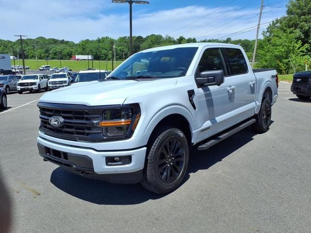 Photo of 2025 Space White Metallic Ford F-150