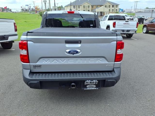 Photo of 2023 Iconic Silver Metallic Ford Maverick