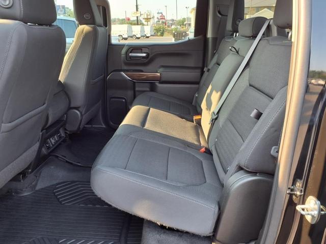 Photo of 2021 Black Chevrolet Silverado 1500