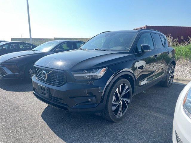 2022 Volvo XC40