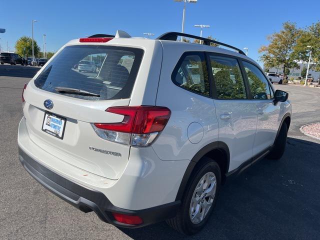Photo of 2020 Crystal White Pearl Subaru Forester